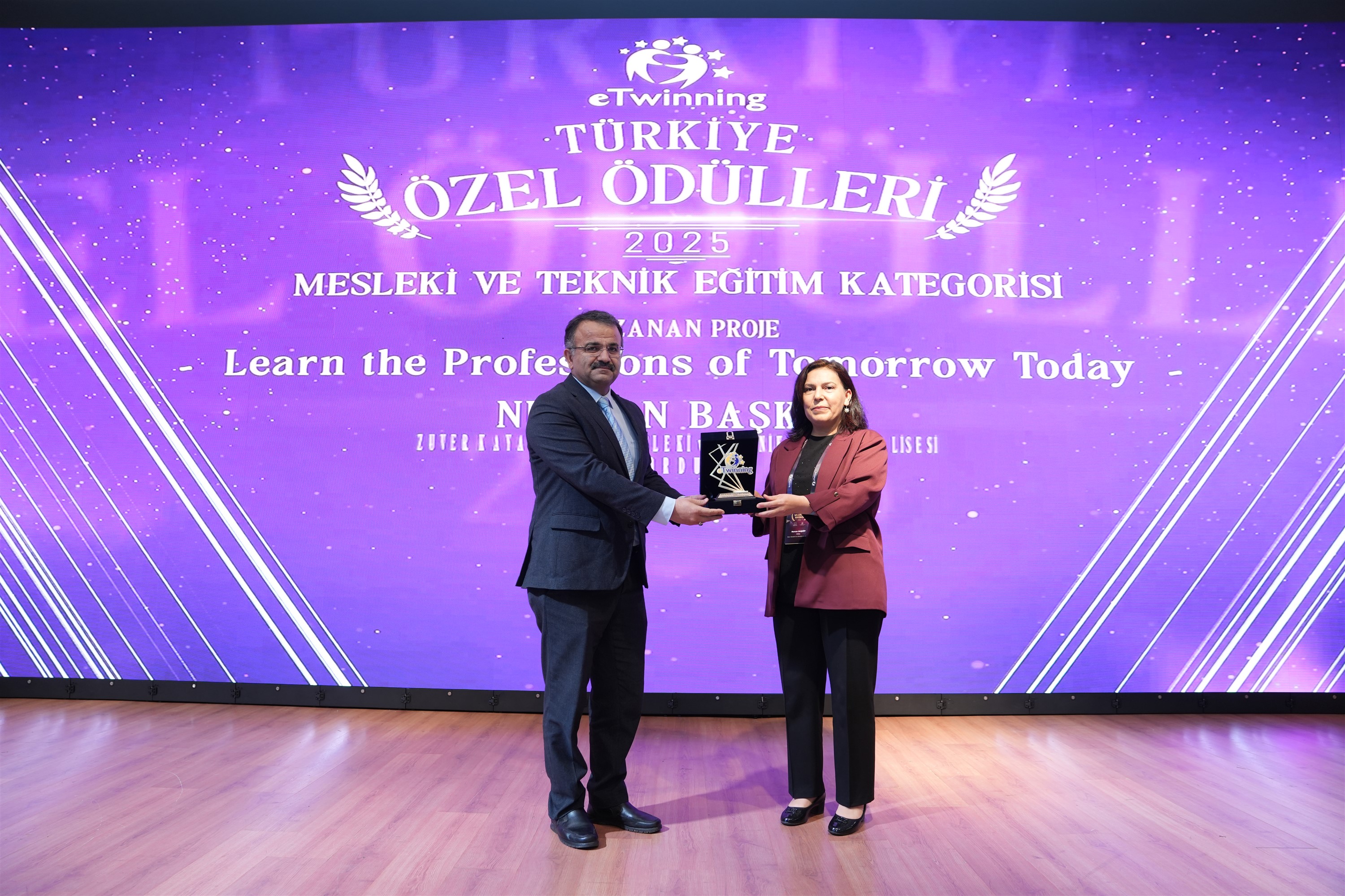 ödül9